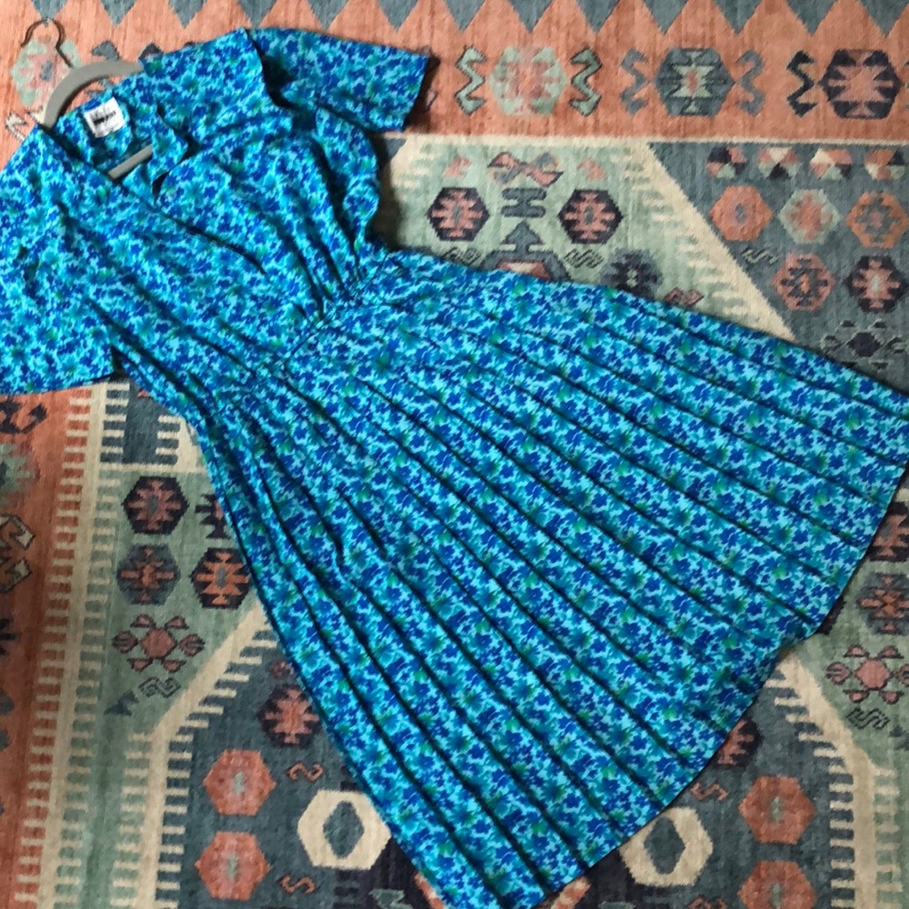 Leslie Fay vintage dress